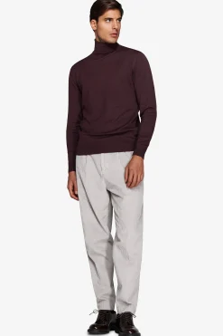 Maglia dolcevita basic bordeaux